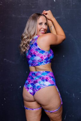 AMBR Designs Crop top torsadé Soul L