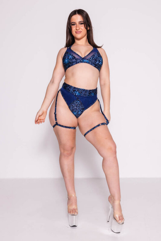 AMBR Designs Sculp Crop top Bella XL