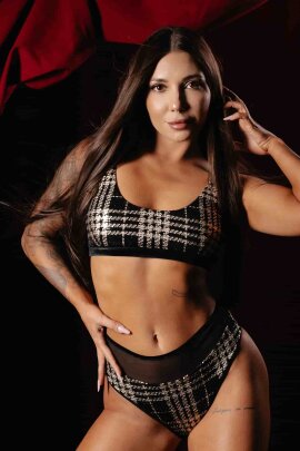 Polerina Short Nixa Noir Or Carreaux M