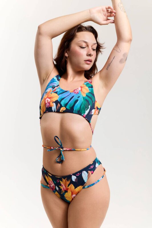 Pole Addict Short Capri Exotic Flowers