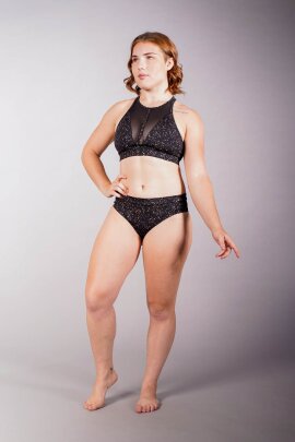 Off the Pole Short Classic Scrunch Noir champagne