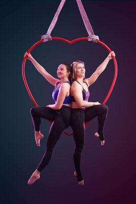 PoleSports Cerceau aérien pour la Saint-Valentin Suspension à 2 points Rouge édition limitée de 850 mm