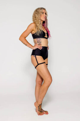 AMBR Designs Short porte-jarretelles taille haute Noir XS