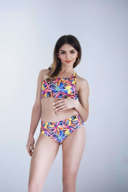 Pole Addict Haut Need More Color L